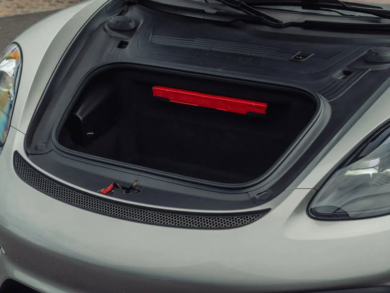 Porsche 718 Spyder