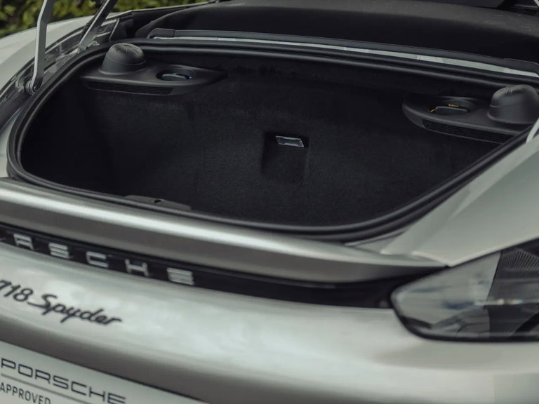 Porsche 718 Spyder