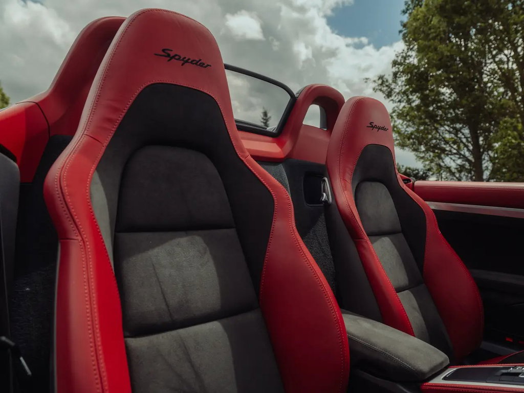 Porsche 718 Spyder