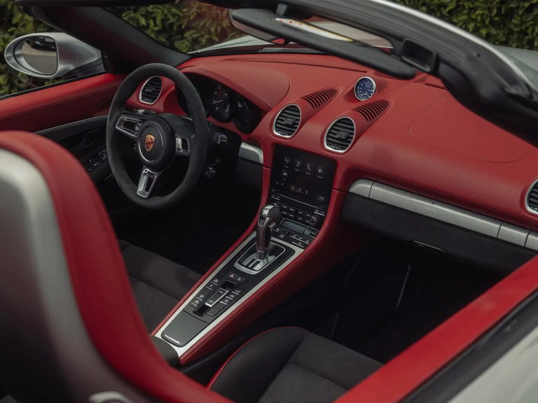 Porsche 718 Spyder