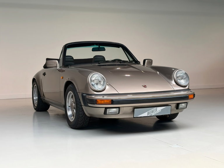 Porsche 911 Carrera 3.2