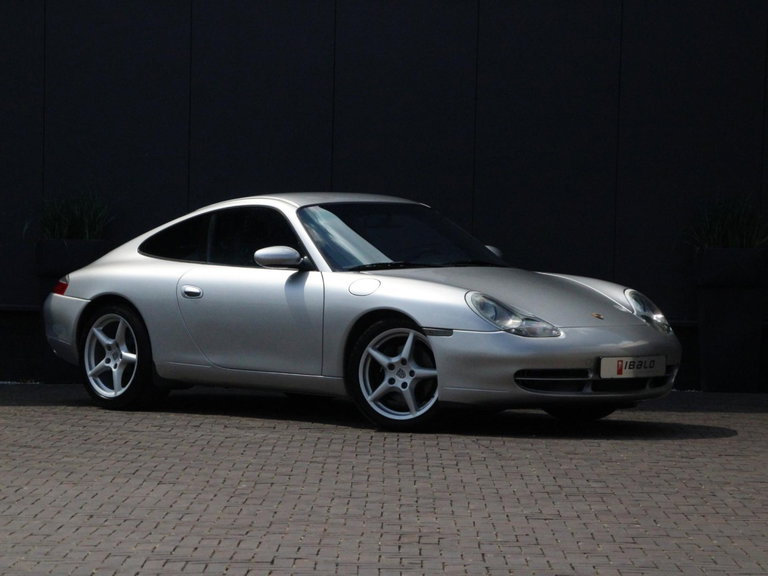 Porsche 996 Carrera