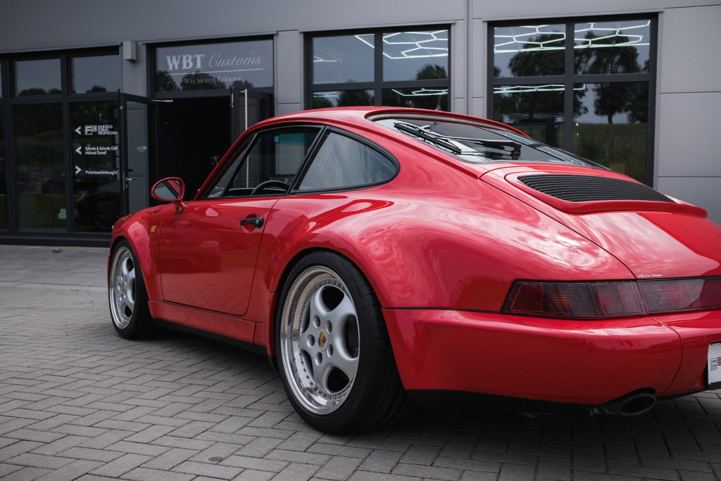 Porsche 964 Carrera 4 WTL