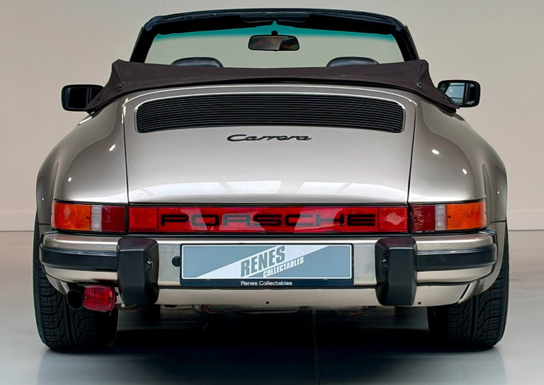 Porsche 911 Carrera 3.2
