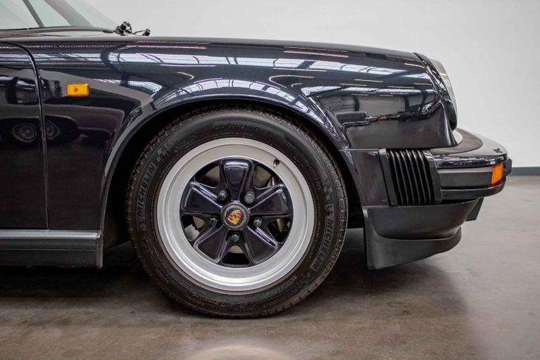 Porsche 911 Carrera 3.2 « 25 Jahre 911 »