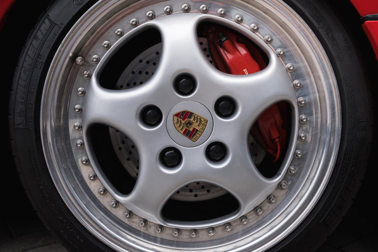 Porsche 964 Carrera 4 WTL