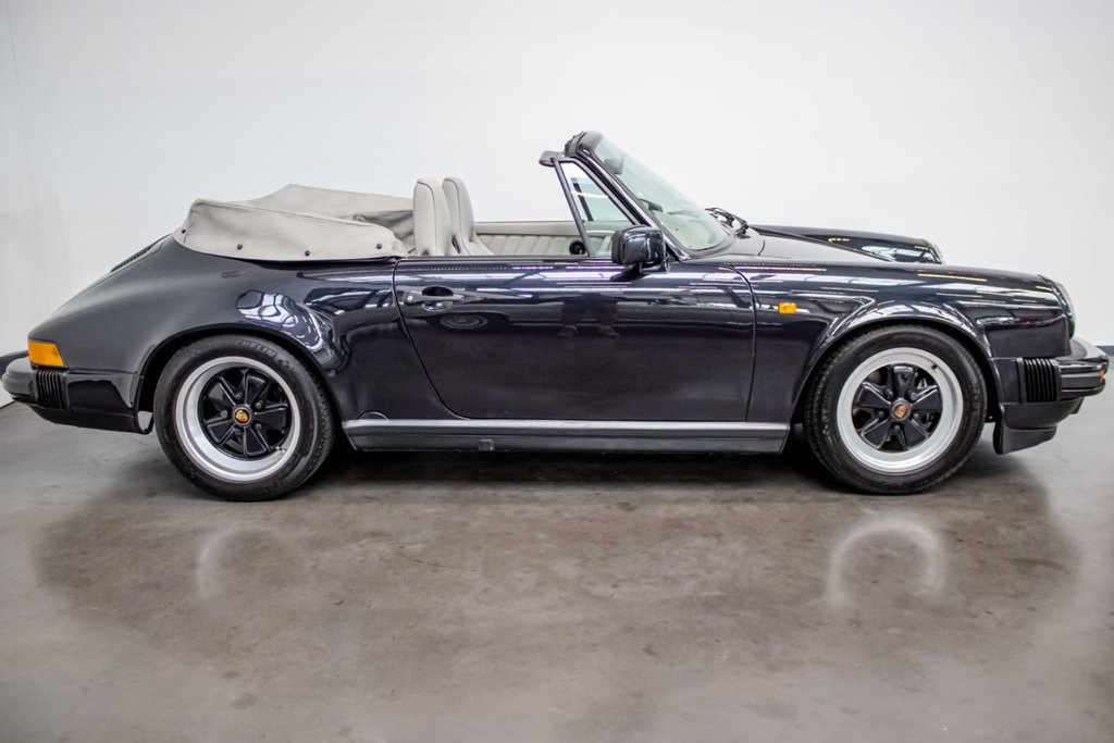 Porsche 911 Carrera 3.2 « 25 Jahre 911 »