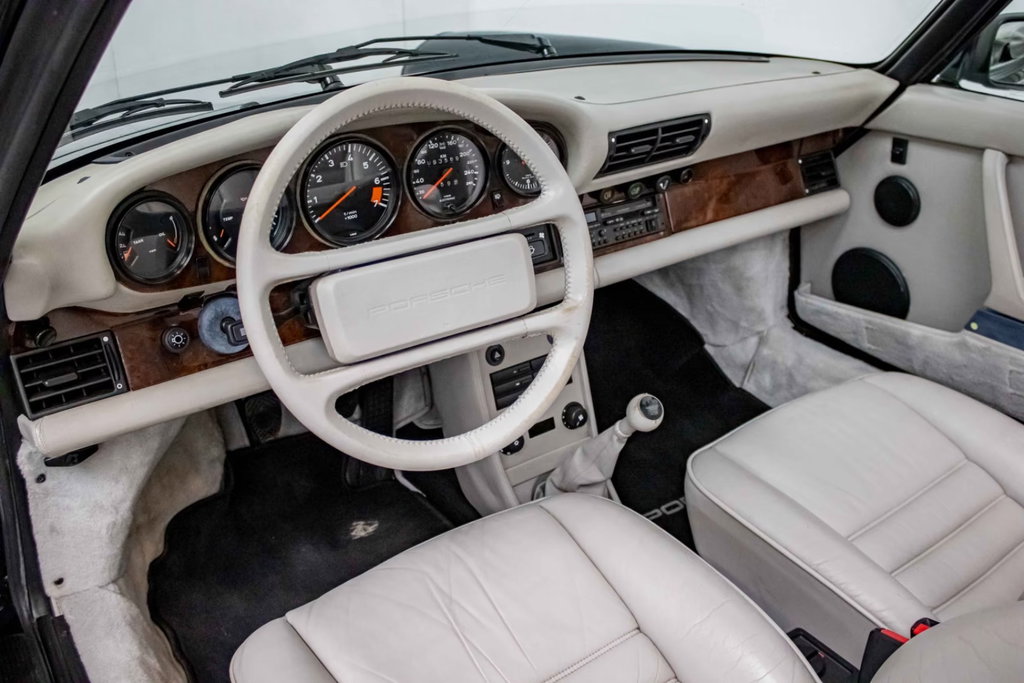 Porsche 911 Carrera 3.2 « 25 Jahre 911 »