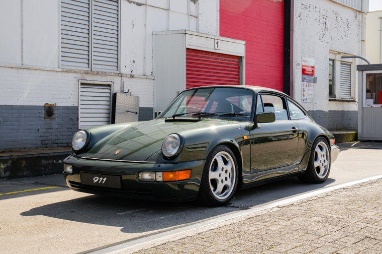 Porsche 964 Carrera 4
