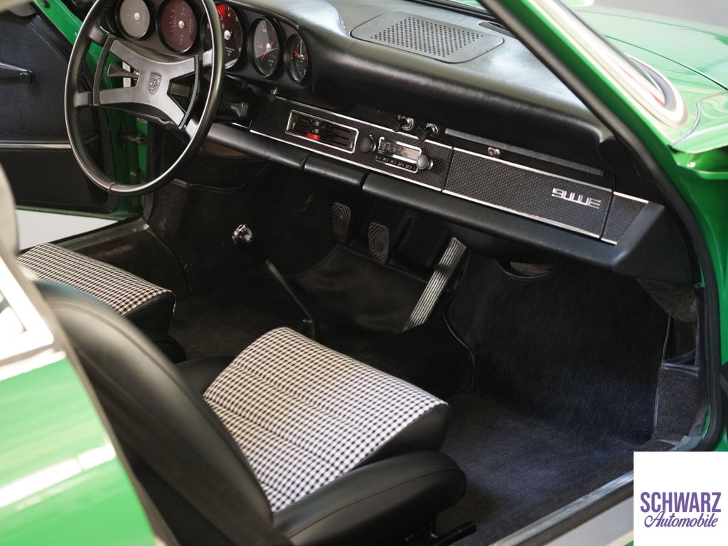 Porsche 911 E
