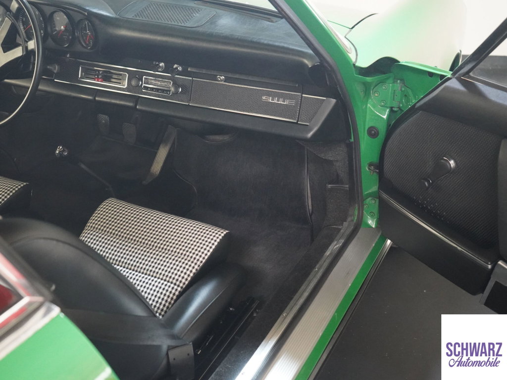 Porsche 911 E