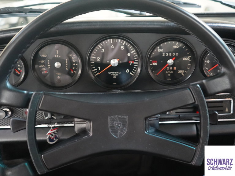 Porsche 911 E