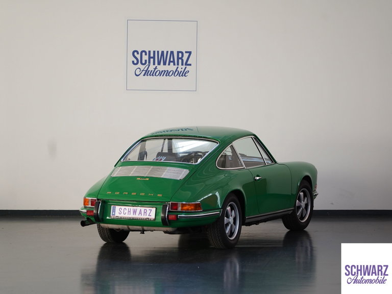 Porsche 911 E