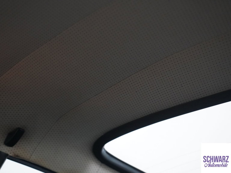 Porsche 911 E
