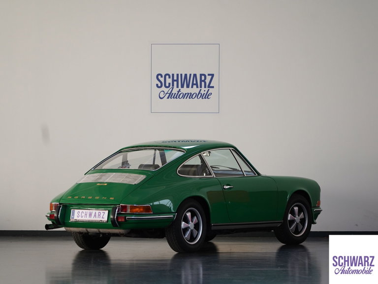 Porsche 911 E