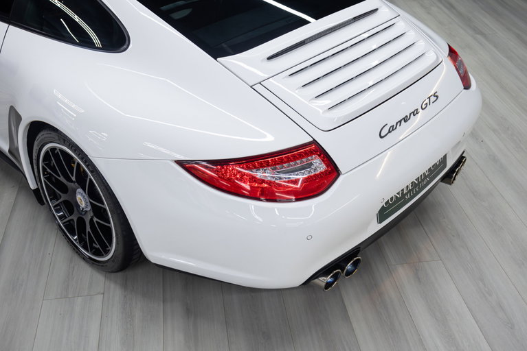 Porsche 997.2 Carrera GTS