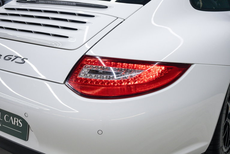 Porsche 997.2 Carrera GTS