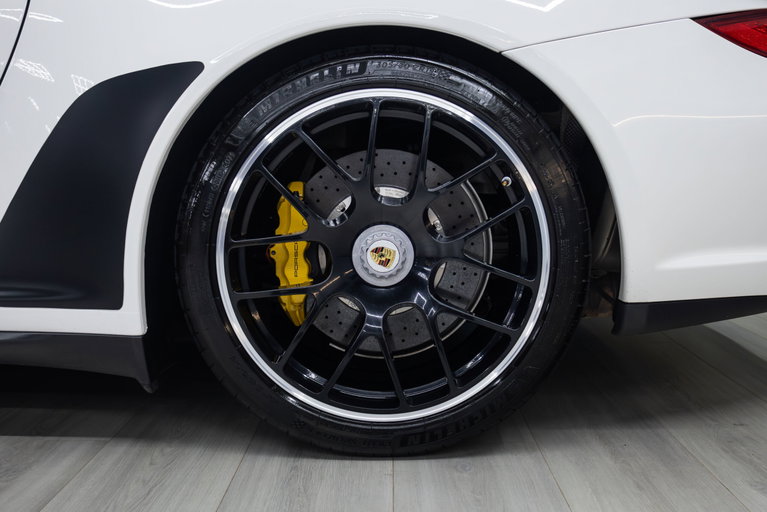 Porsche 997.2 Carrera GTS
