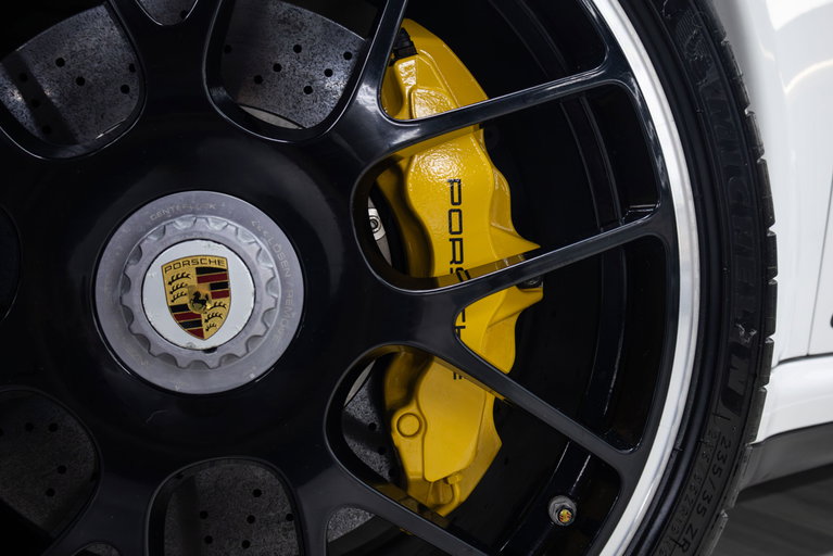 Porsche 997.2 Carrera GTS