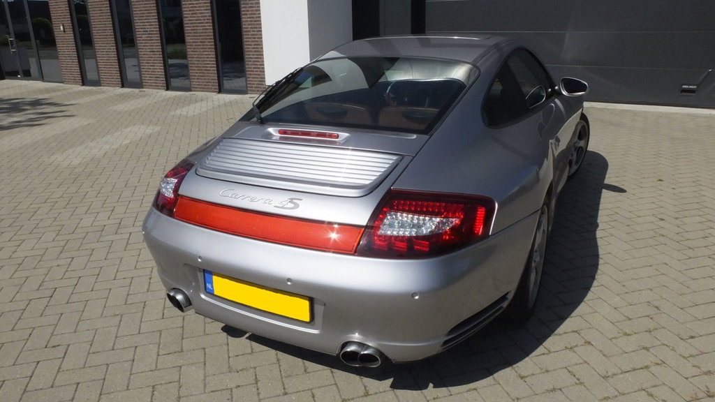 Porsche 996.2 Carrera 4S