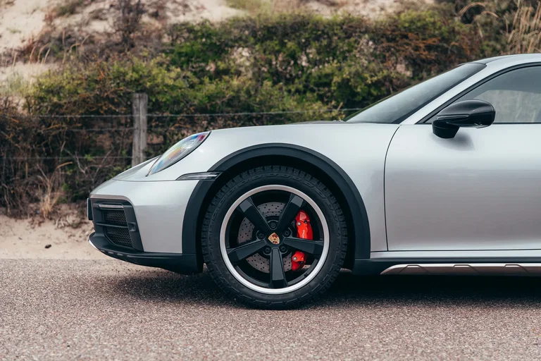 Porsche 911 Dakar