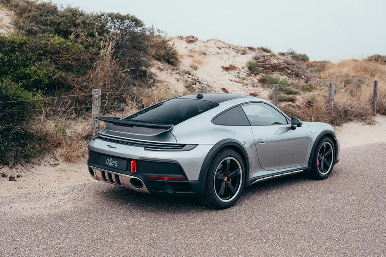 Porsche 911 Dakar