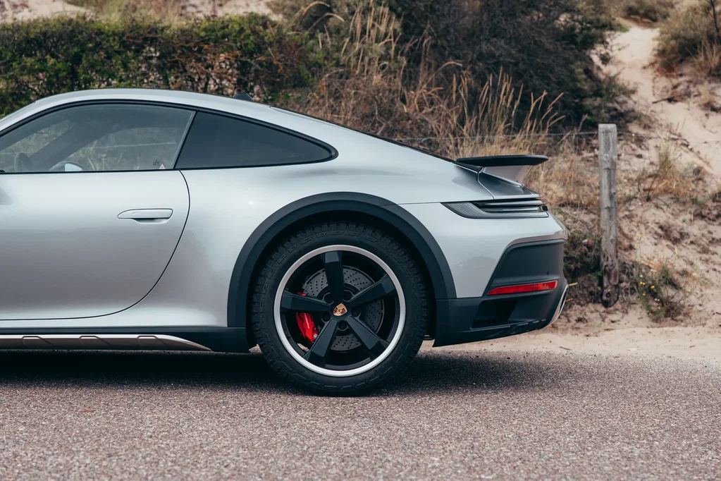 Porsche 911 Dakar