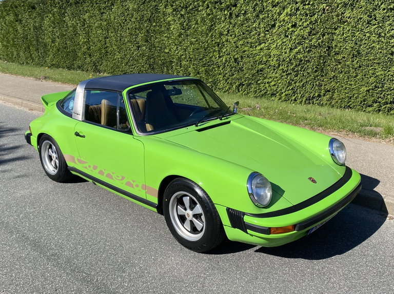Porsche 911 Carrera (US)