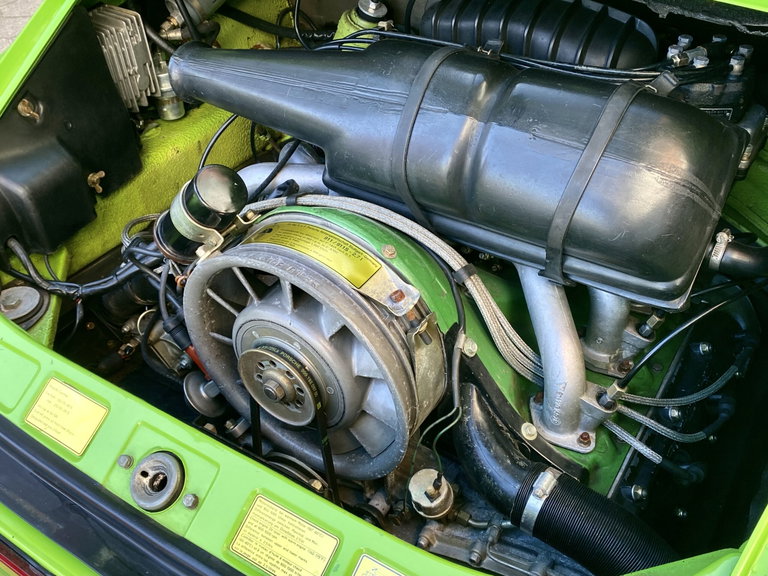 Porsche 911 Carrera (US)