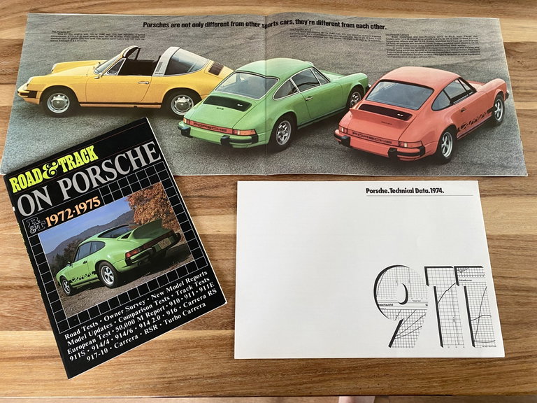 Porsche 911 Carrera (US)