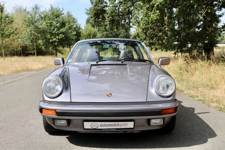 Porsche 911 Carrera 3.2 (US)