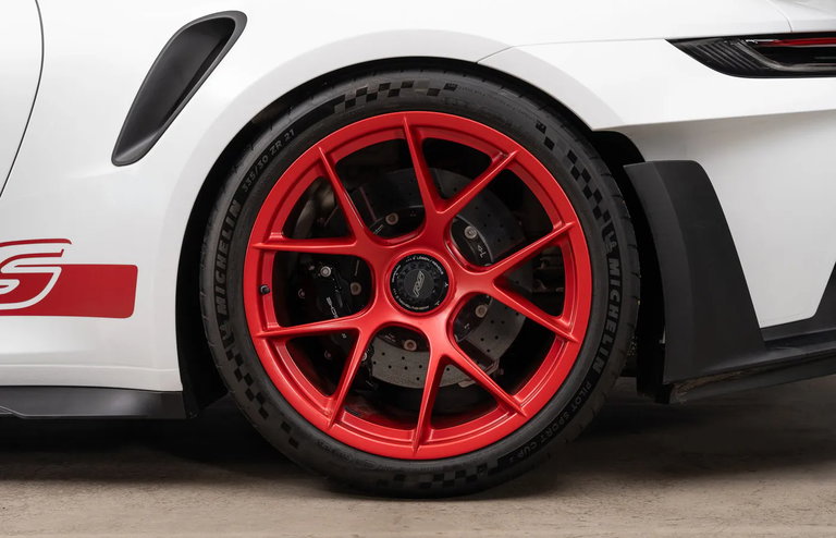 Porsche 992 GT3 RS