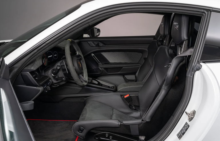 Porsche 992 GT3 RS