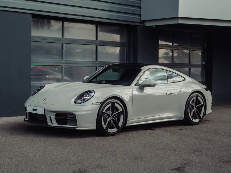 Porsche 992.2 Carrera