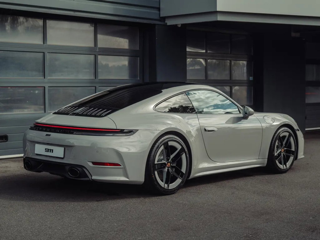 Porsche 992.2 Carrera