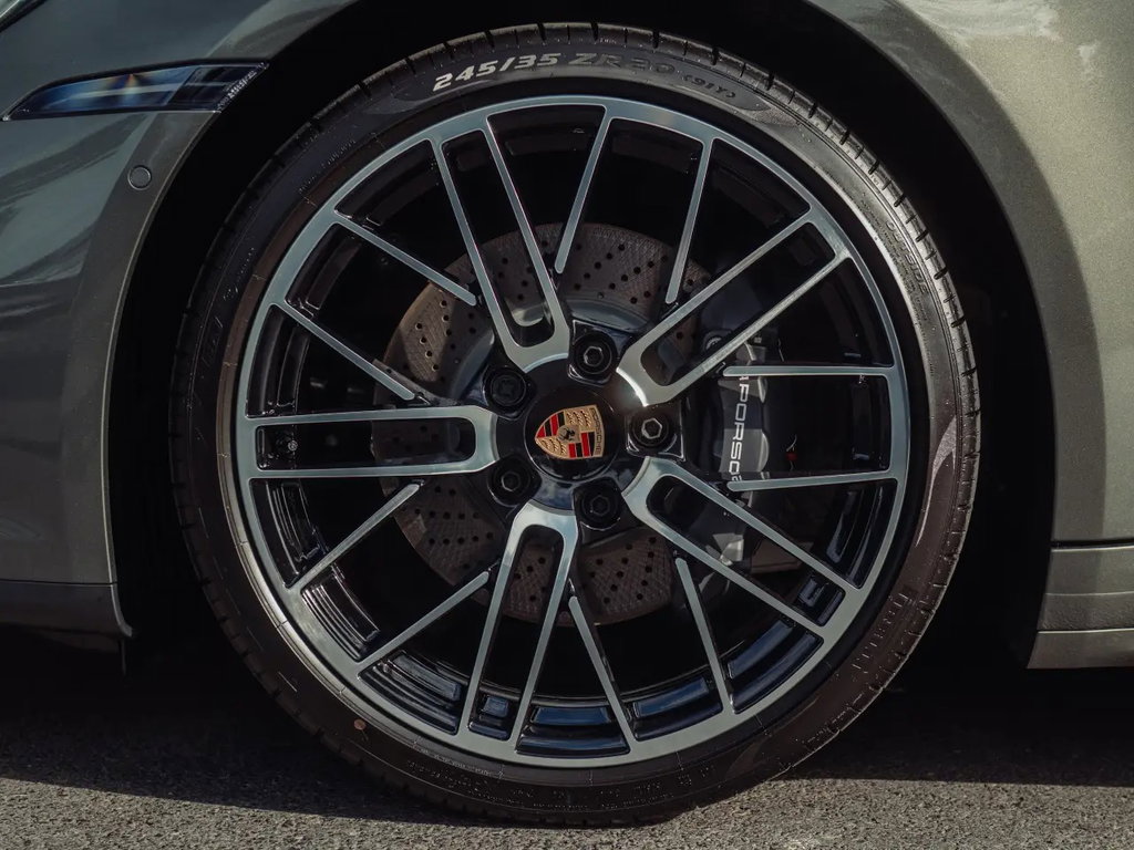 Porsche 992.2 Carrera