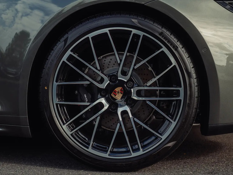 Porsche 992.2 Carrera