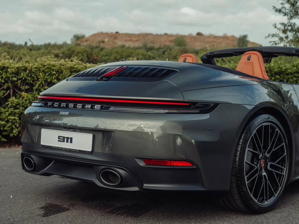 Porsche 992.2 Carrera