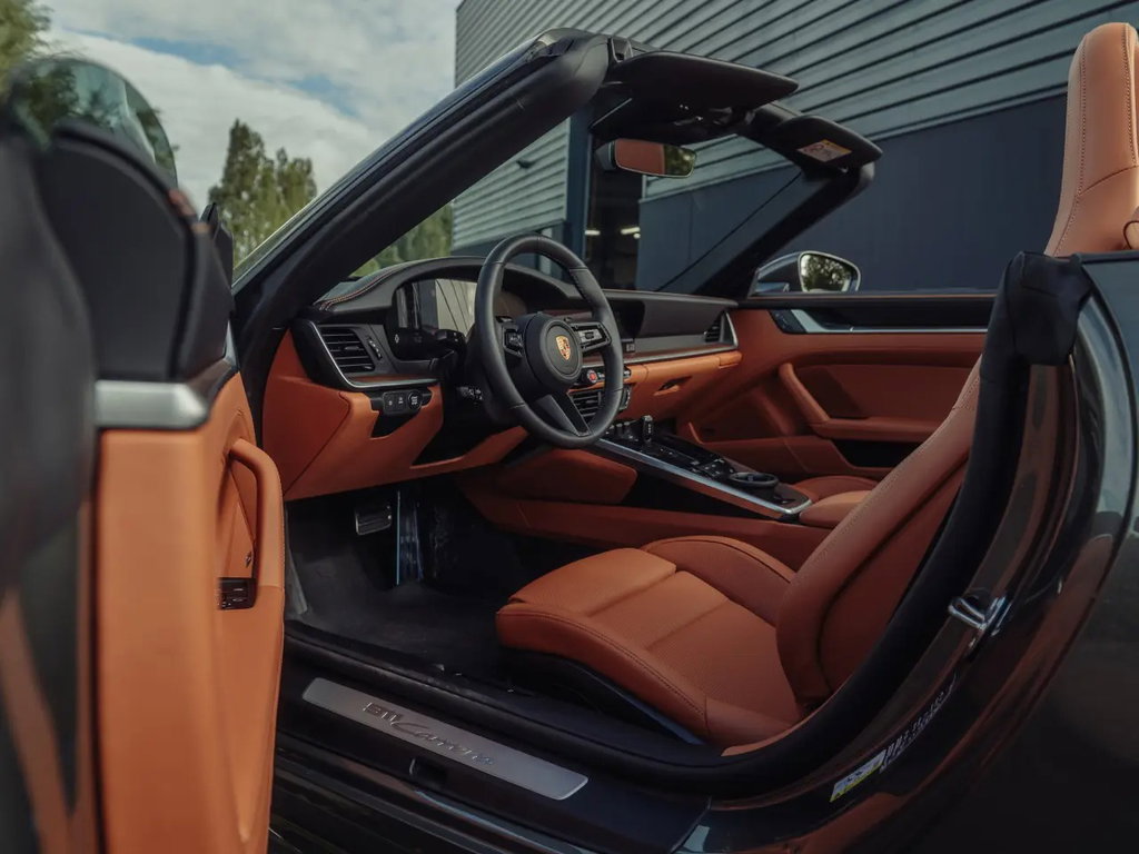 Porsche 992.2 Carrera
