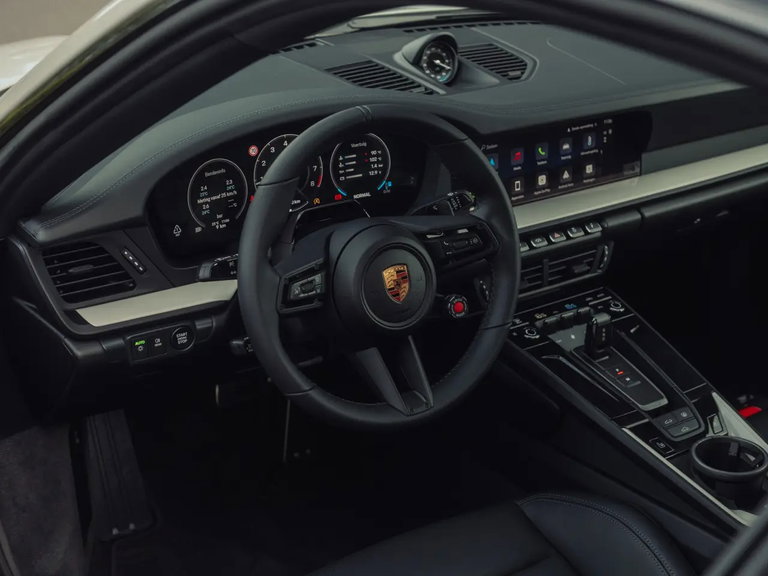 Porsche 992.2 Carrera