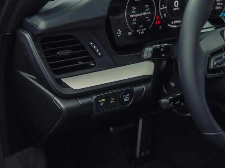 Porsche 992.2 Carrera