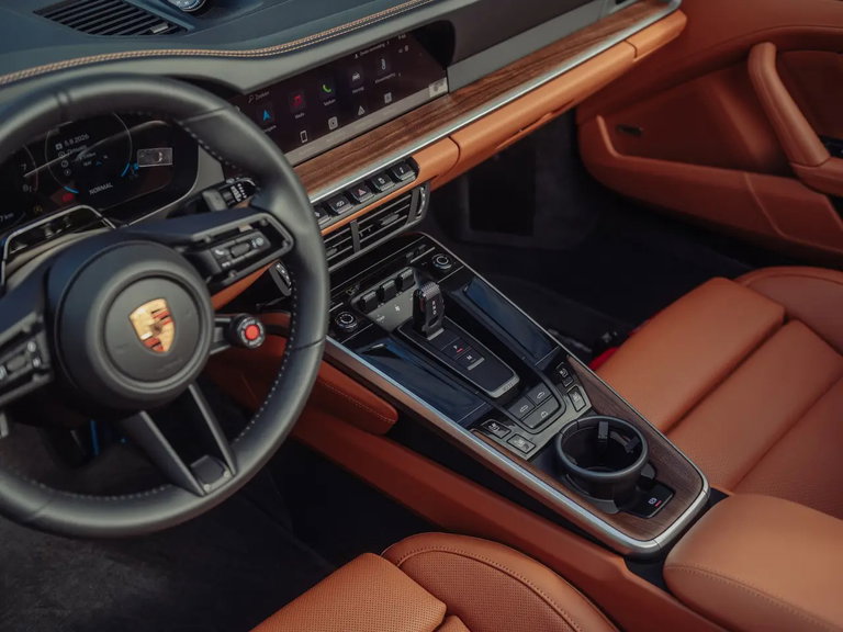 Porsche 992.2 Carrera