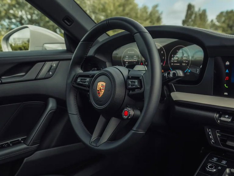 Porsche 992.2 Carrera