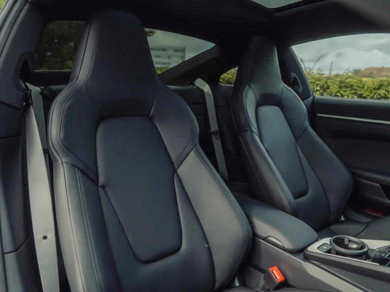 Porsche 992.2 Carrera