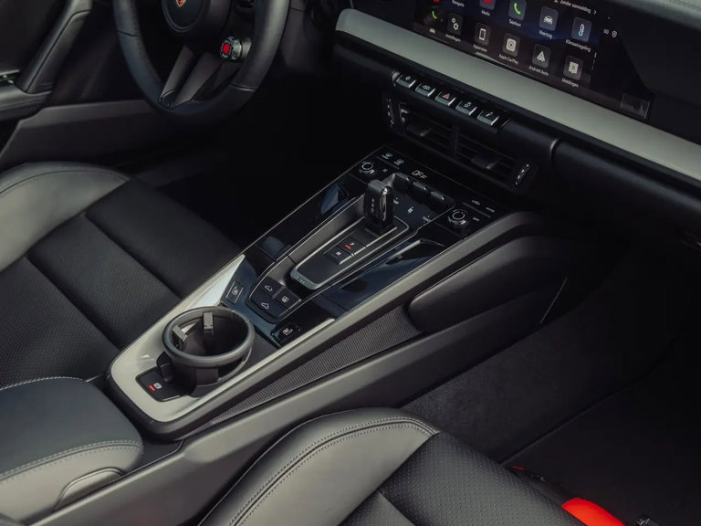 Porsche 992.2 Carrera