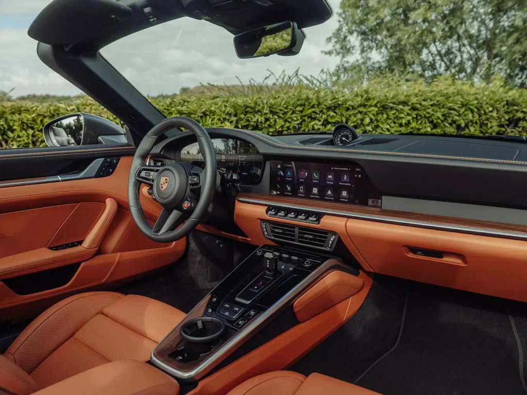 Porsche 992.2 Carrera