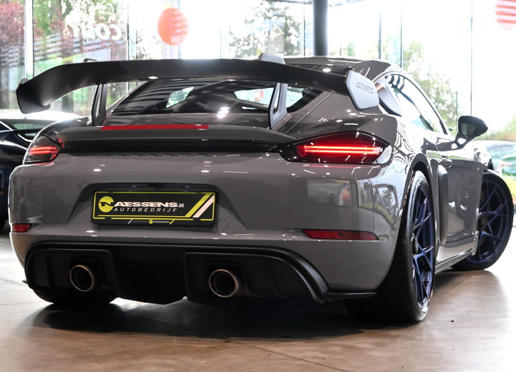 Porsche 718 Cayman GT4 RS