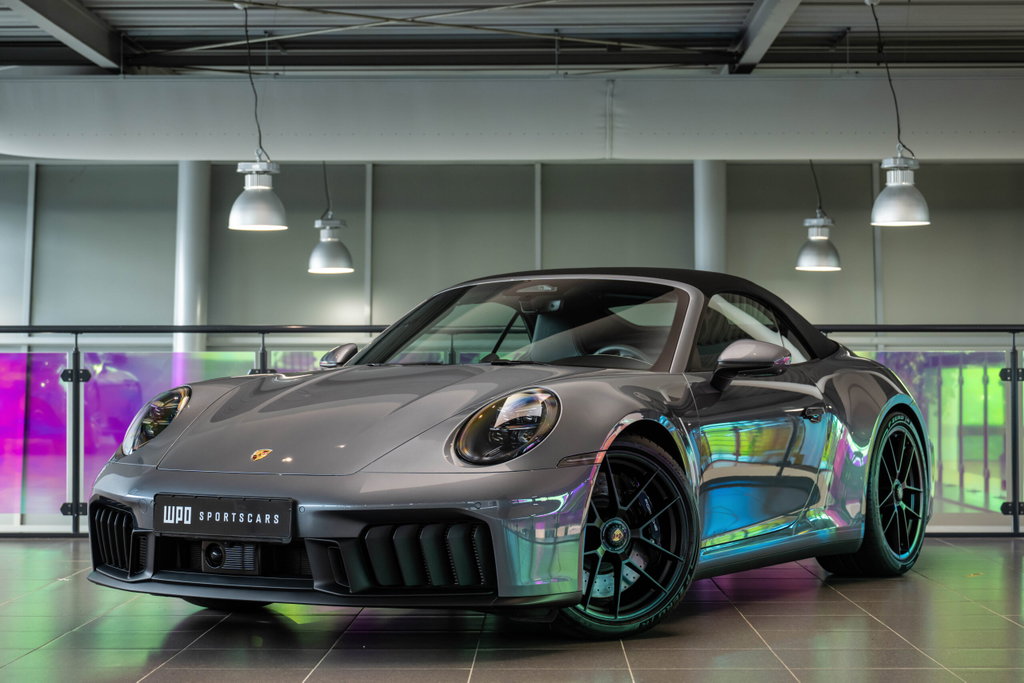 Porsche 992.2 Carrera 4 GTS