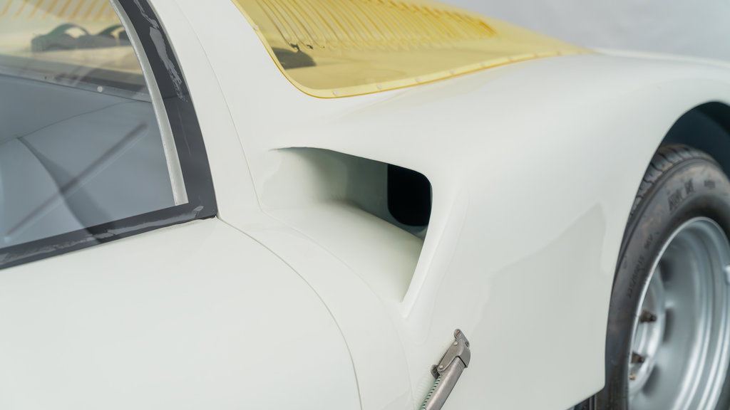 Porsche 906 Carrera 6