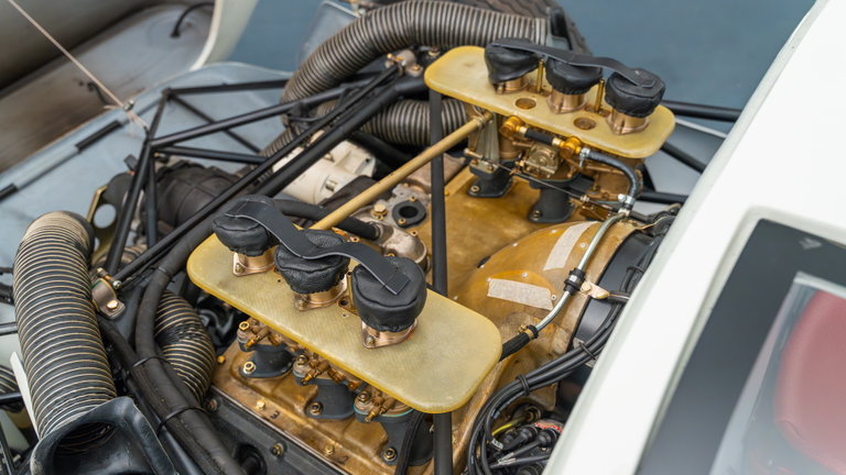 Porsche 906 Carrera 6